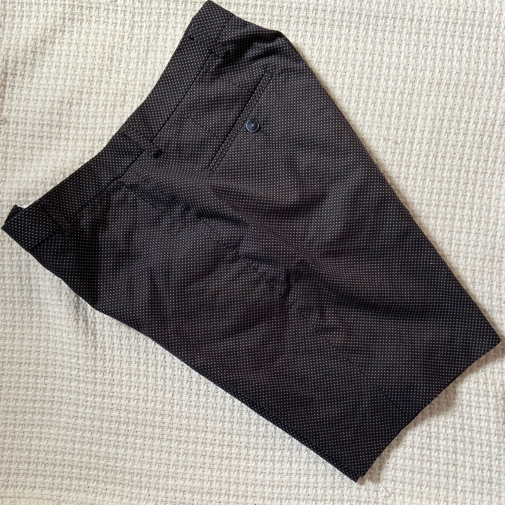 Men’s Reiss shorts in black
